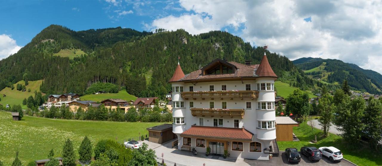 Hotel Bergzeit Гросарл Екстериор снимка