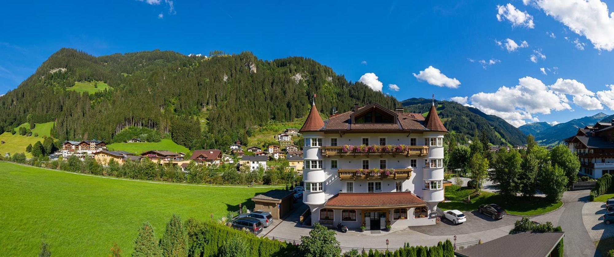 Hotel Bergzeit Гросарл Екстериор снимка