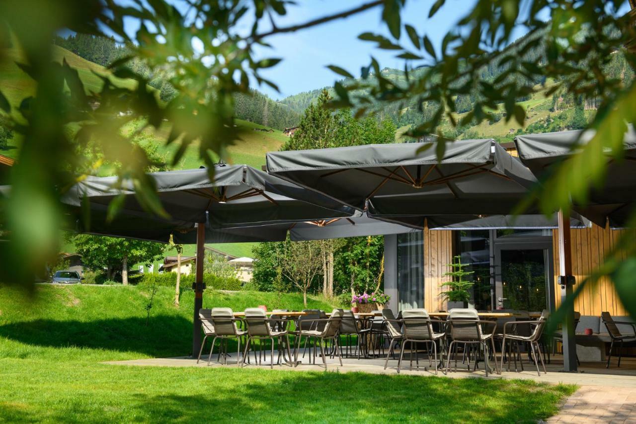 Hotel Bergzeit Гросарл Екстериор снимка